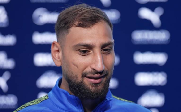 前经历了一 前经历了一